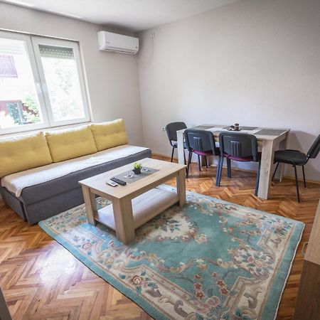 Guest House - Axios غيفيغليا المظهر الخارجي الصورة
